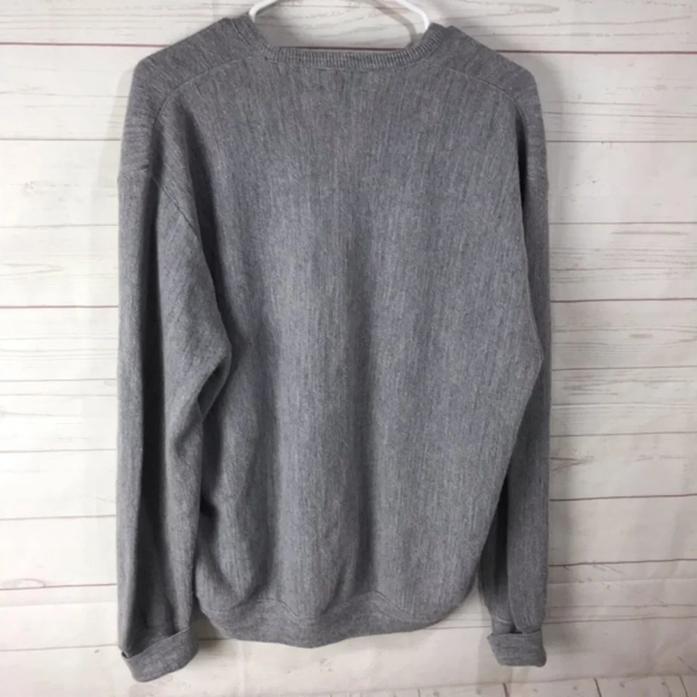 VINTAGE Izod Lacoste Sweater Mens large Gray Crocodile V Neck Mens